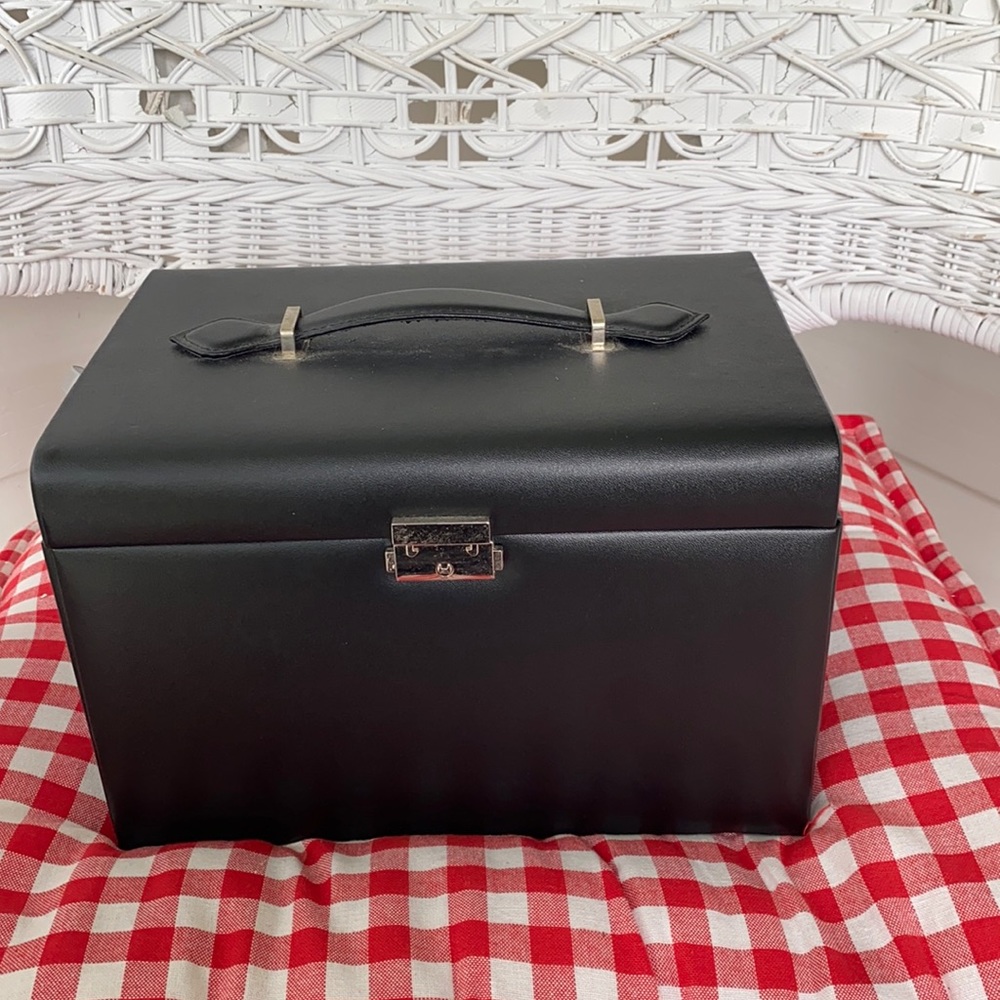 Jewelry Box
